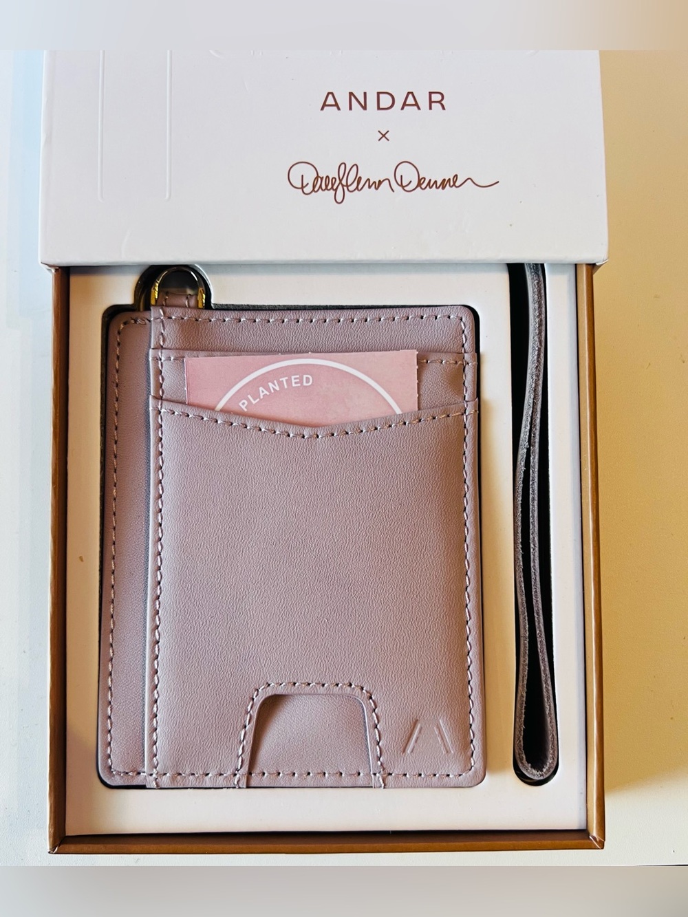 Andar The Denner Wristlet Leather Wallet In Lilac ID Card Pull RFID Darylann NWB